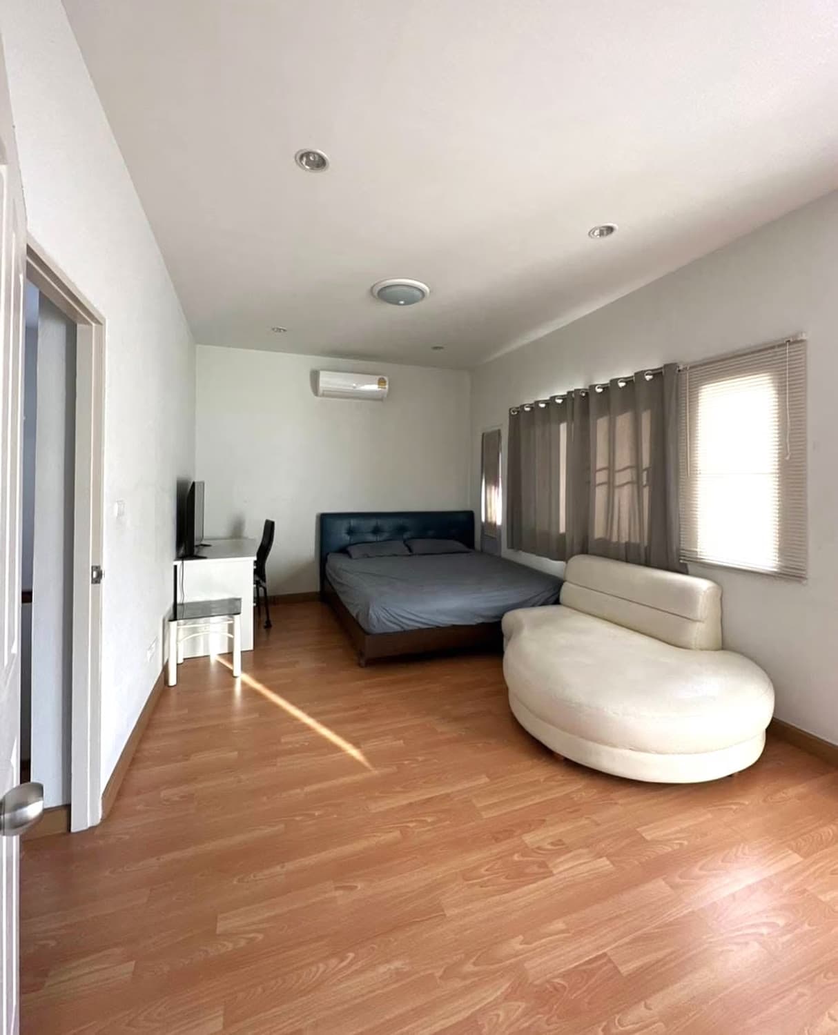 3 Bed House for Rent in San Sai District - Image 5