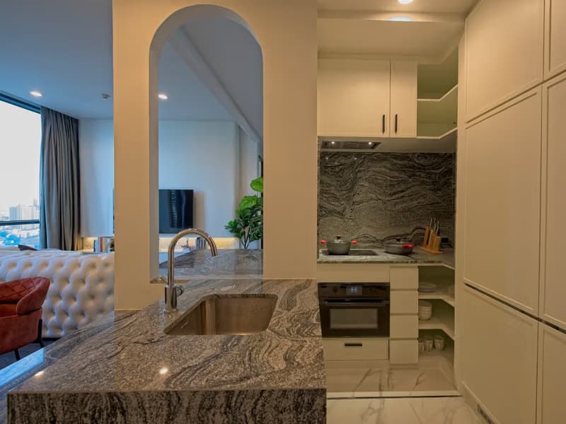 2 Bed Condo for Sale in Khlong Toei
