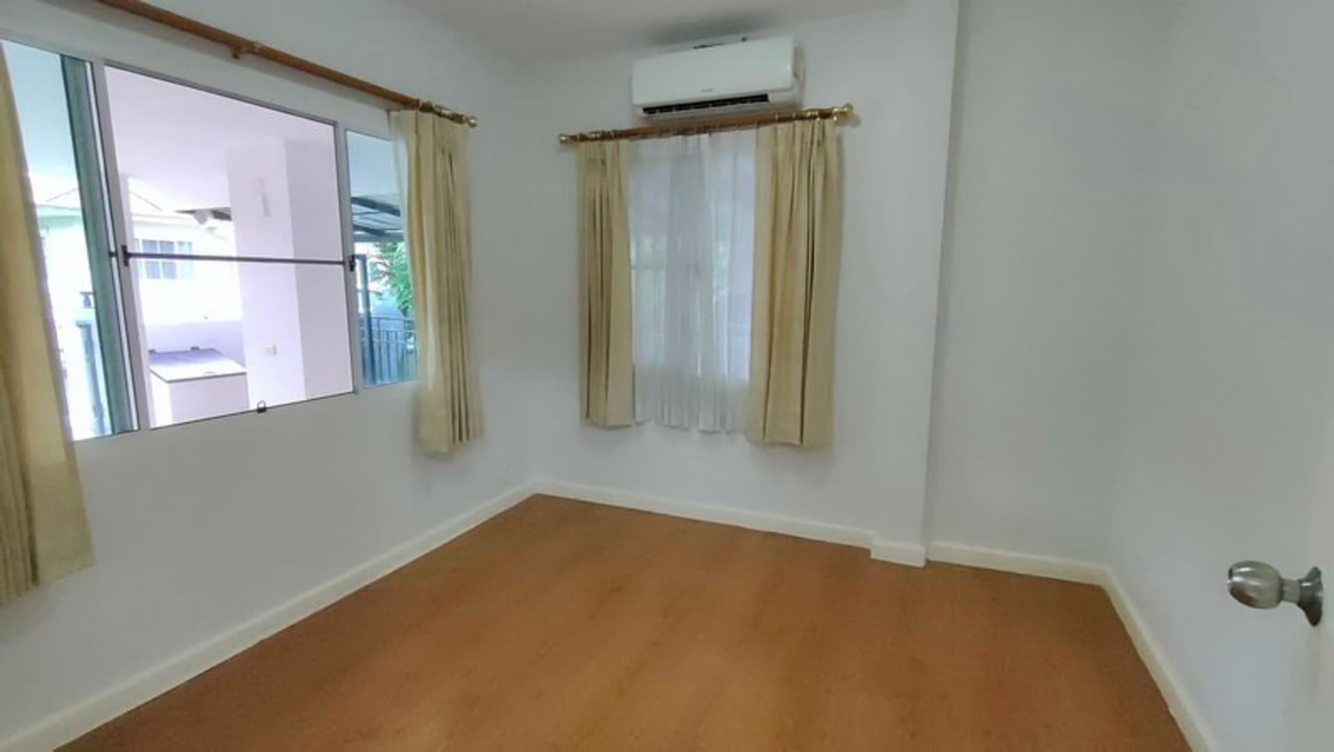 3 Bed House for Rent in San Sai - Image 9