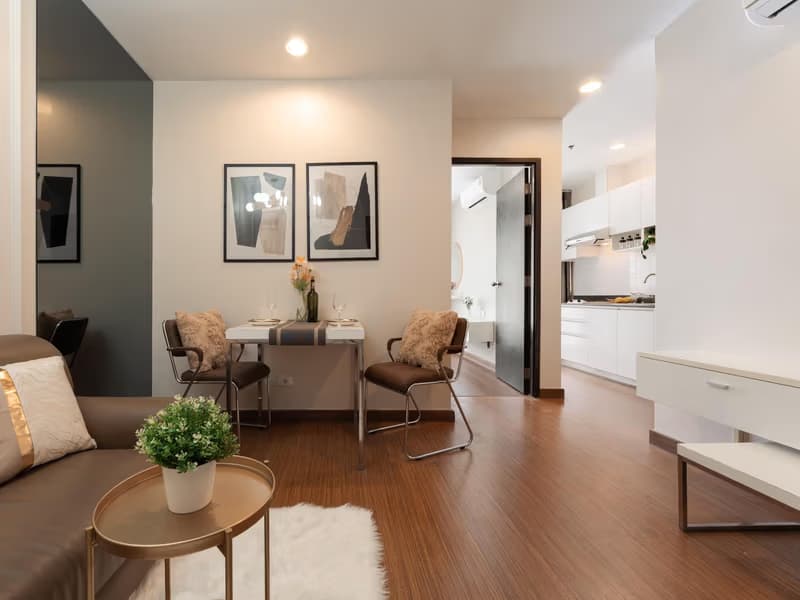 1 Bed Condo for Sale in 