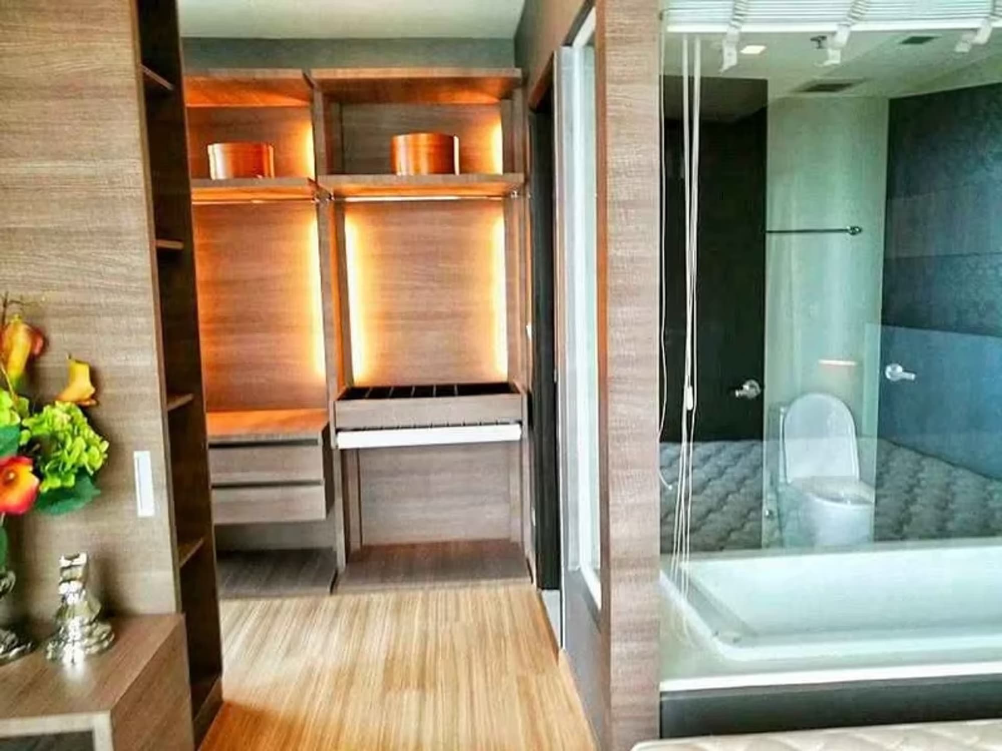 1 Bedroom Condo - Image 8