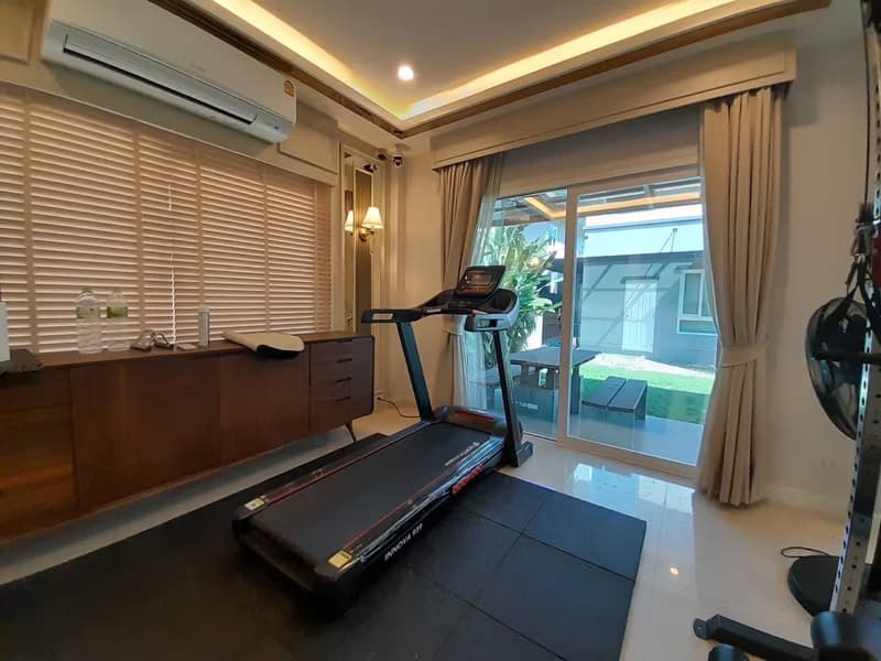 4 Bed House for Rent and Sale in Mueang Chiang Mai