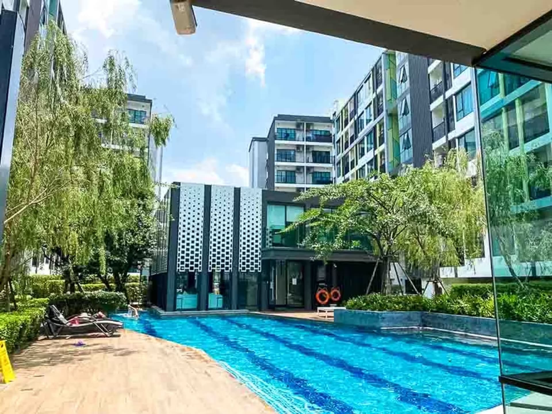 1 Bedroom Condo for Rent at Niche Mono  - Image 2