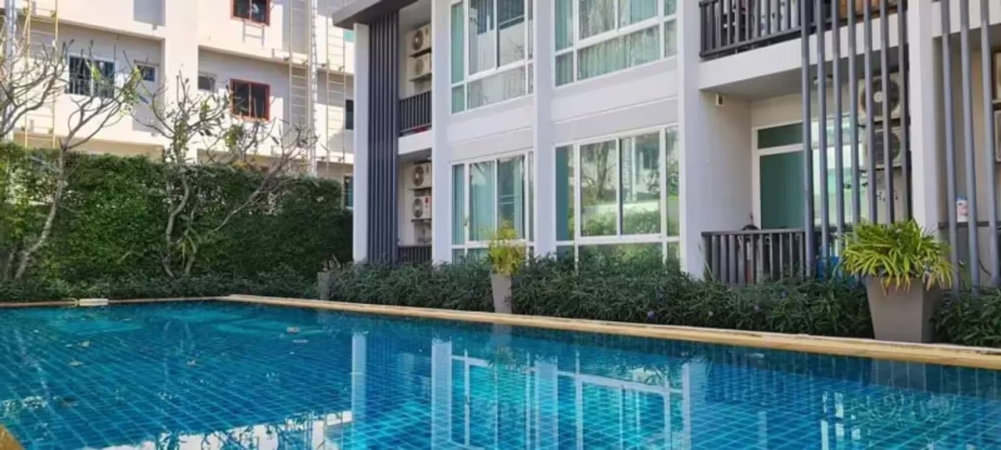 1 Bedroom Condo - Image 2
