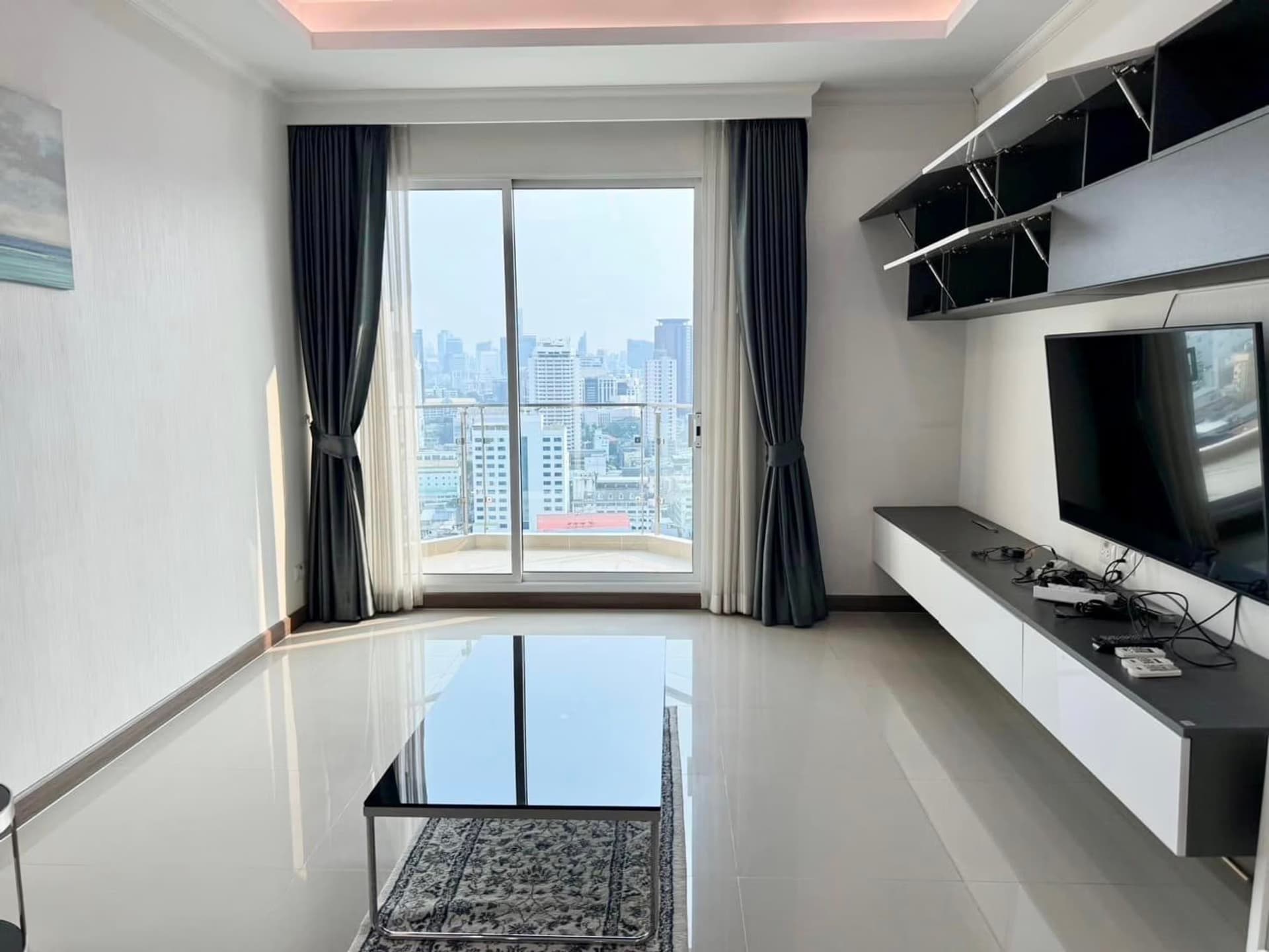 2 Bed Condo for Sale in Ratchathewi - Image 11