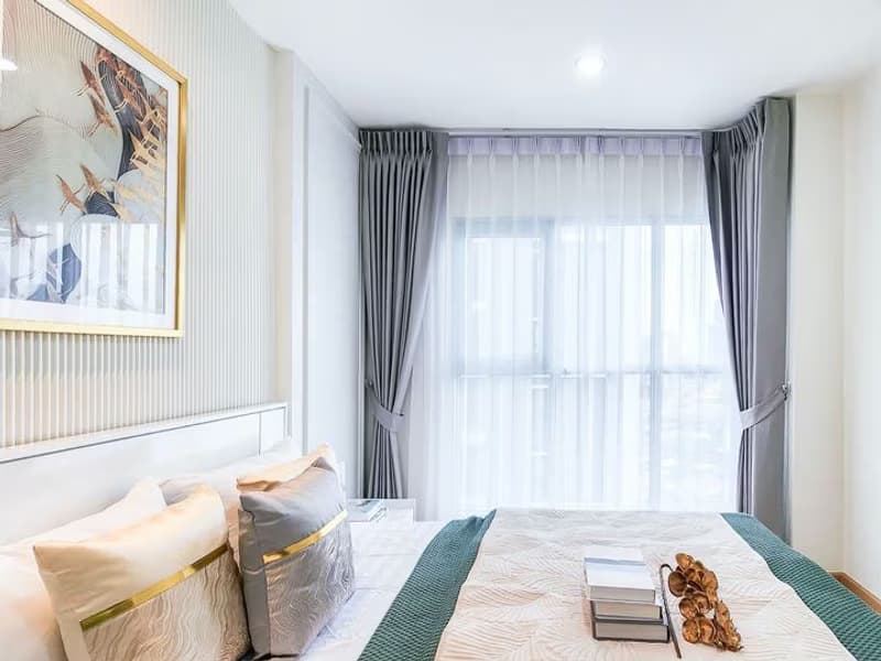 1 Bedroom Condo