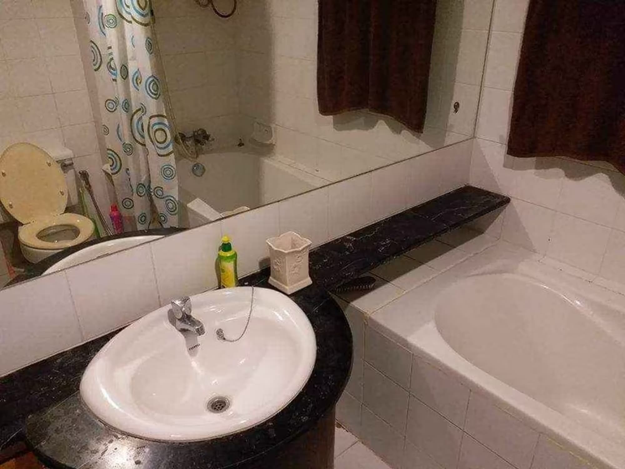 Condo for Sale, Sale w/Tenant at Raintree villa - Image 7