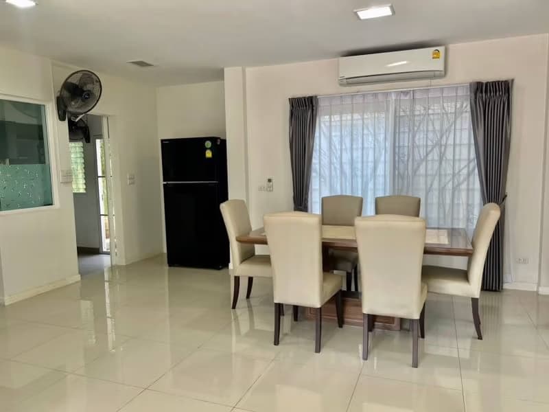 3 Bed House for Rent in Mueang Chiang Mai