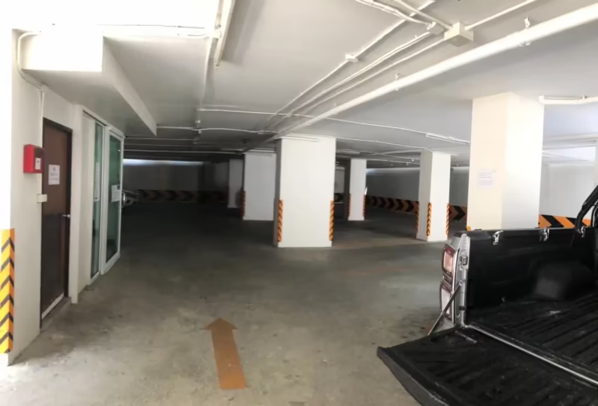1 Bedroom Condo - Image 6