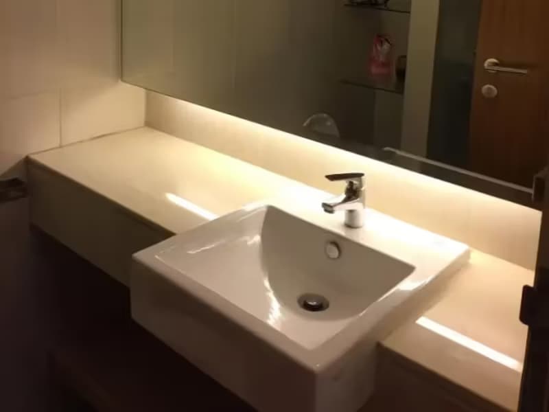 1 Bedroom Condo