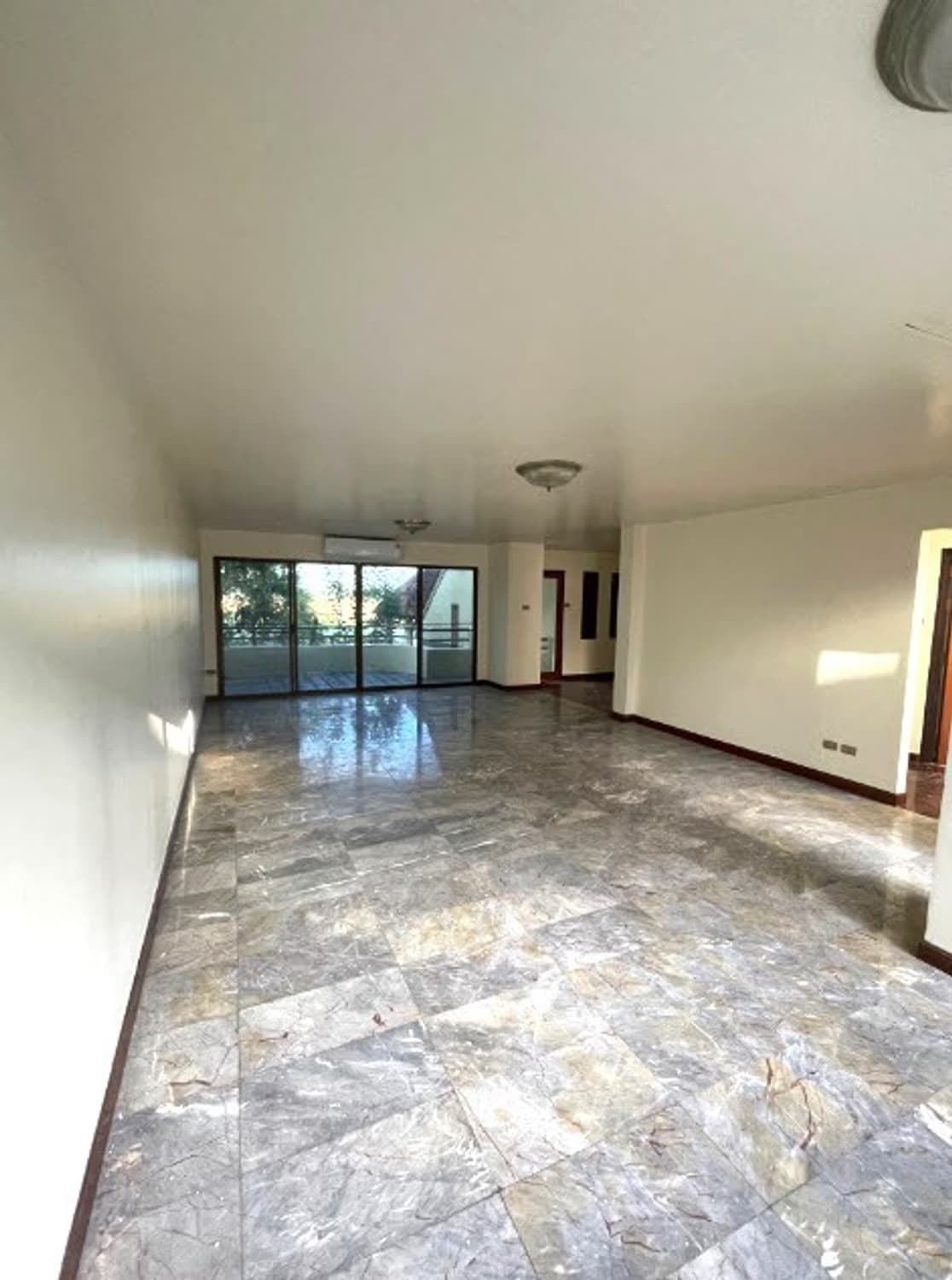 5 ห้องนอน อาคารพานิชย์ สำหรับ จำหน่าย ใน Bang Phli District - Image 2