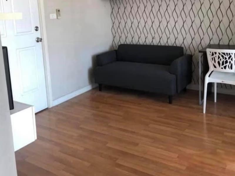 Condo for Rent at Lumpini Place Rama 4 - Kluai Nam Thai