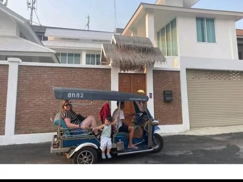 5 Bedroom House for Rent in , Mueang Chiang Mai. - MUE13860