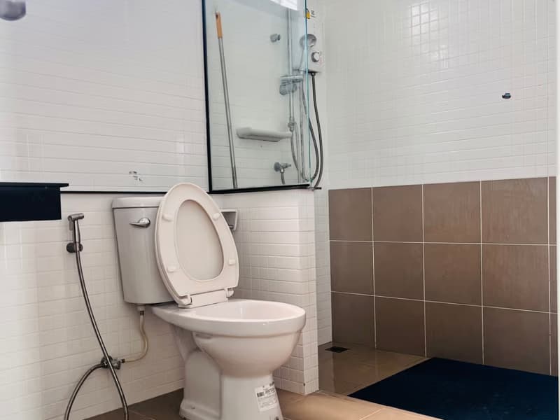 3 Bed House for Rent in Saraphi District