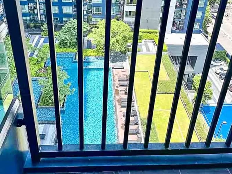 1 Bedroom Condo
