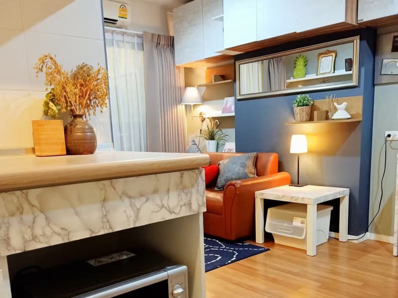 1 Bedroom Condo