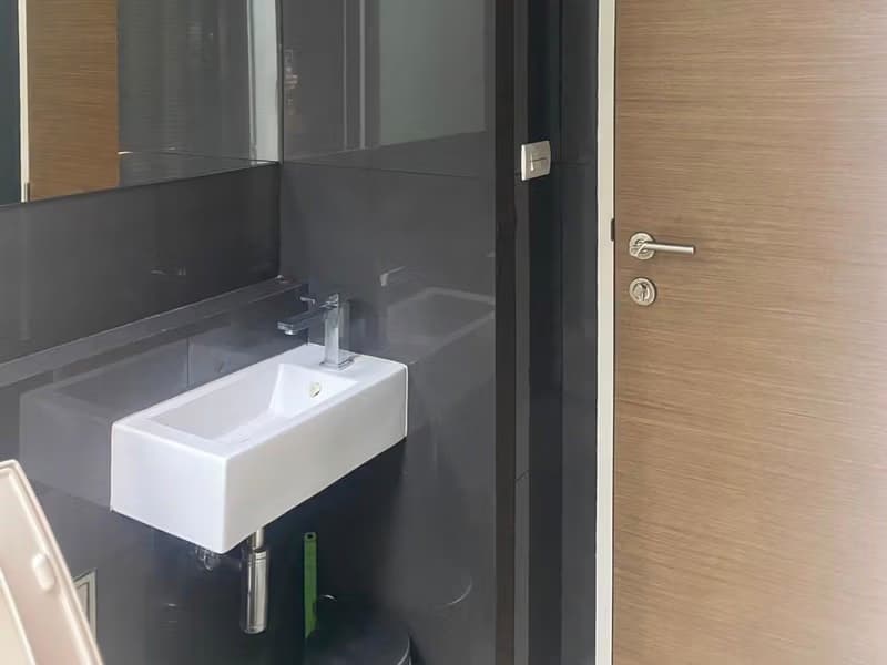 1 Bed Condo for Sale in Phaya Thai