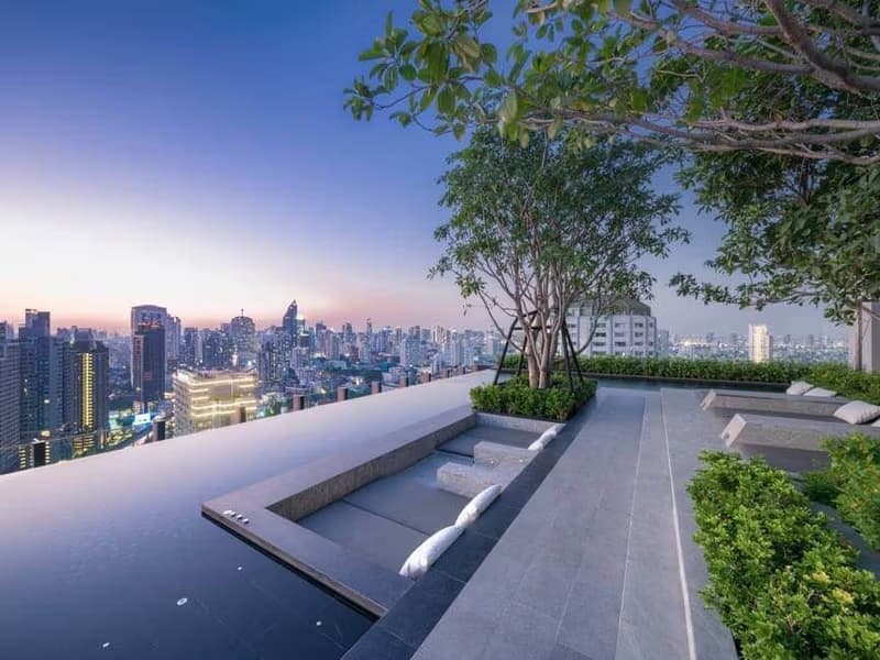 Laviq Sukhumvit 57