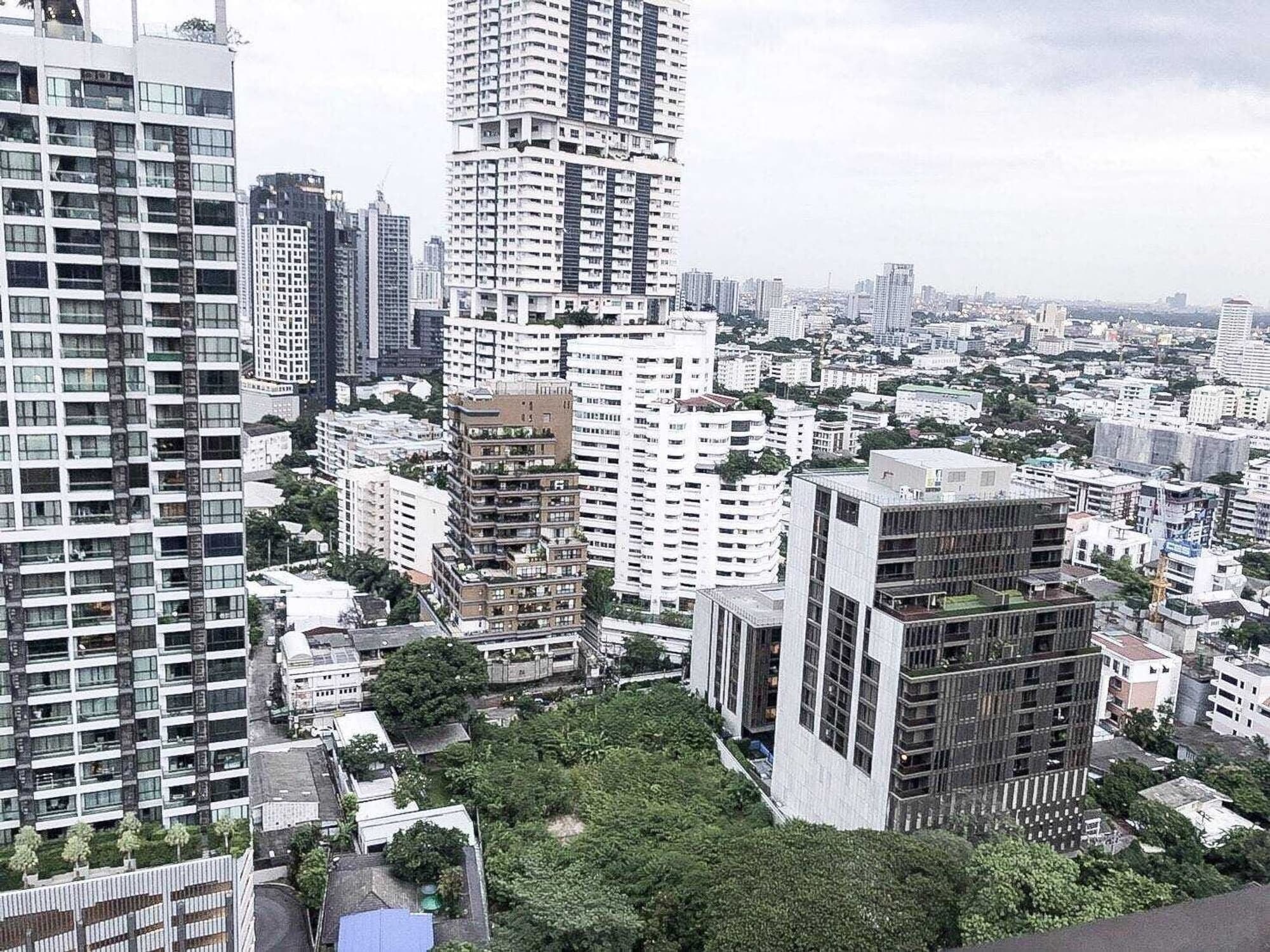 1 ห้องนอน Condo สำหรับ ขาย ใน Khlong Toei - Image 8