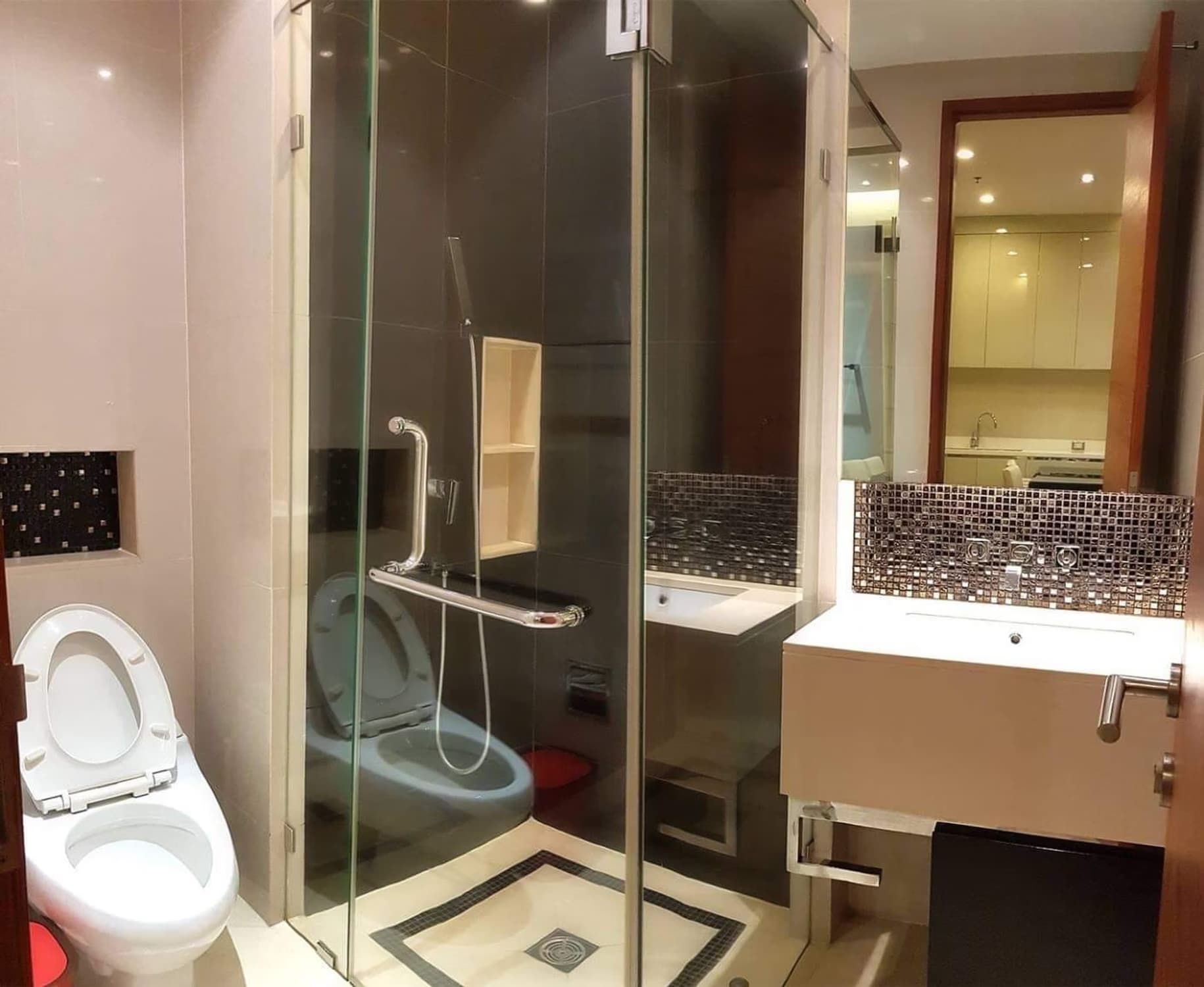 Condo for Rent at The Address Sukhumvit 28 - Image 5