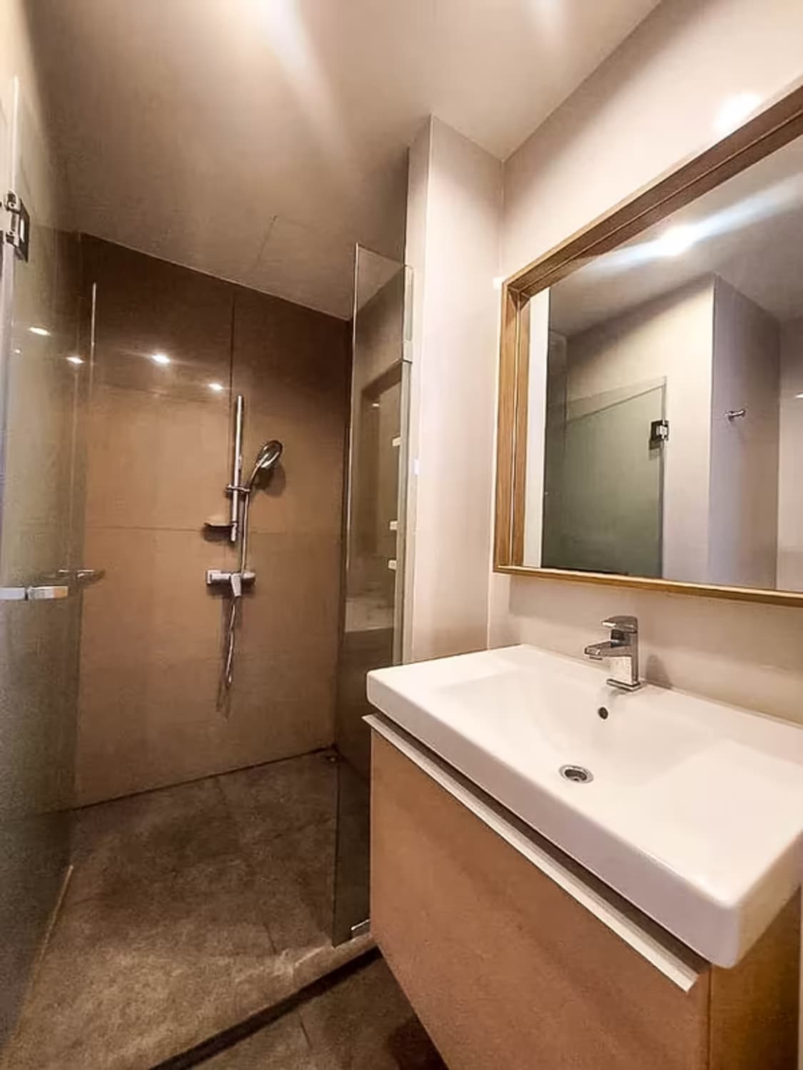 Condo for Sale at The Capital Ekamai-Thonglor   - Image 4