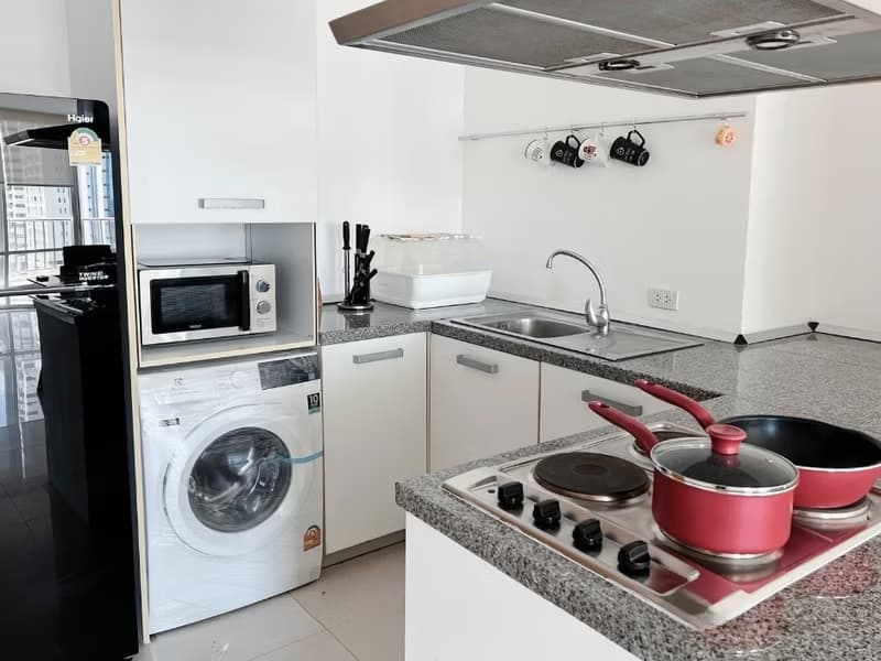 2 Bed Condo for Sale in Watthana