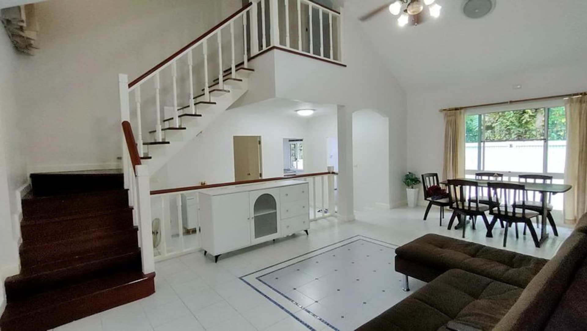 3 Bed House for Rent in San Sai - Image 2