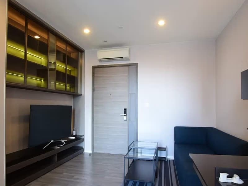 1 Bed Condo for Rent and Sale  Near Phra Khanong BTS