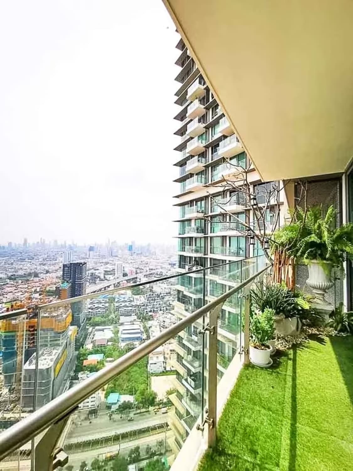 3 Bedroom Condo at The Pano Rama 23 - Image 8
