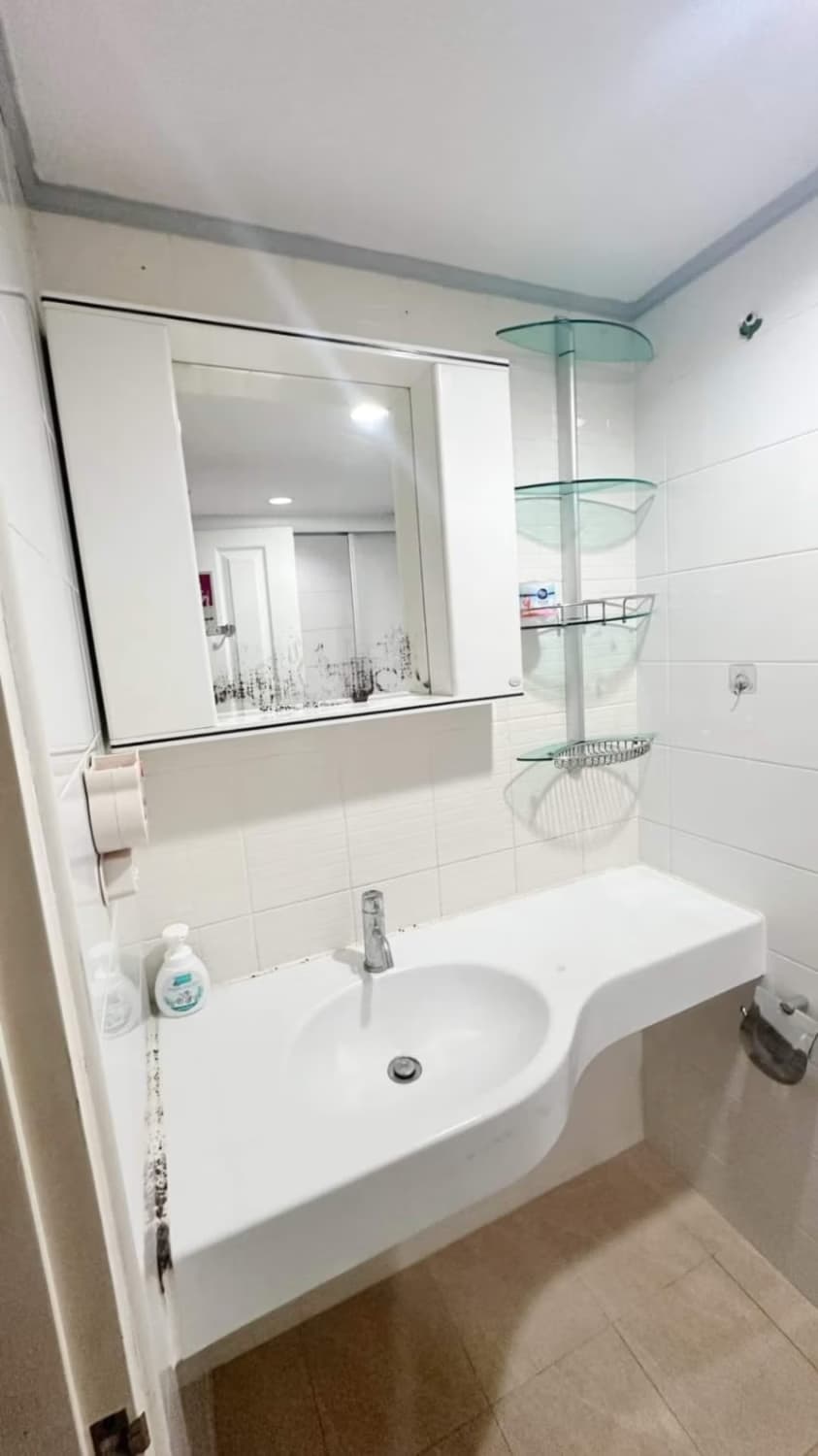 1 Bed Condo for Rent  Near Phra Ram 9 MRT - Image 11