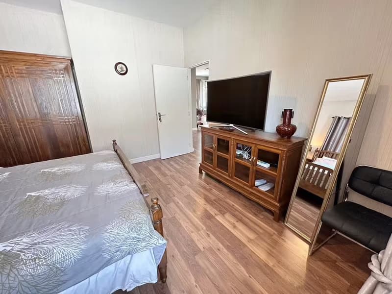 5 Bedroom House  for rent/sale at Siwalee Lake View