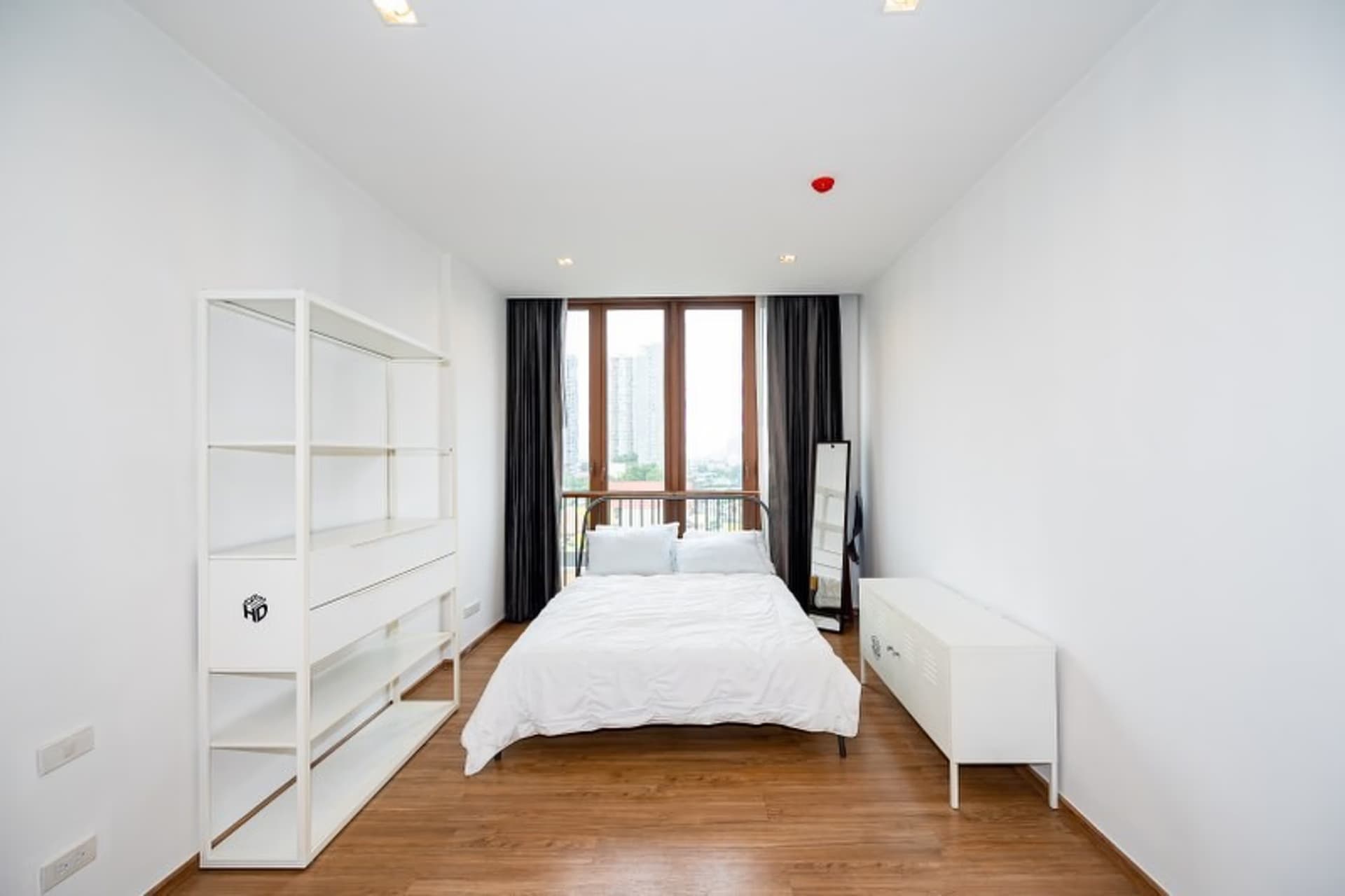 2 Bed Condo for Rent in Watthana - Image 6