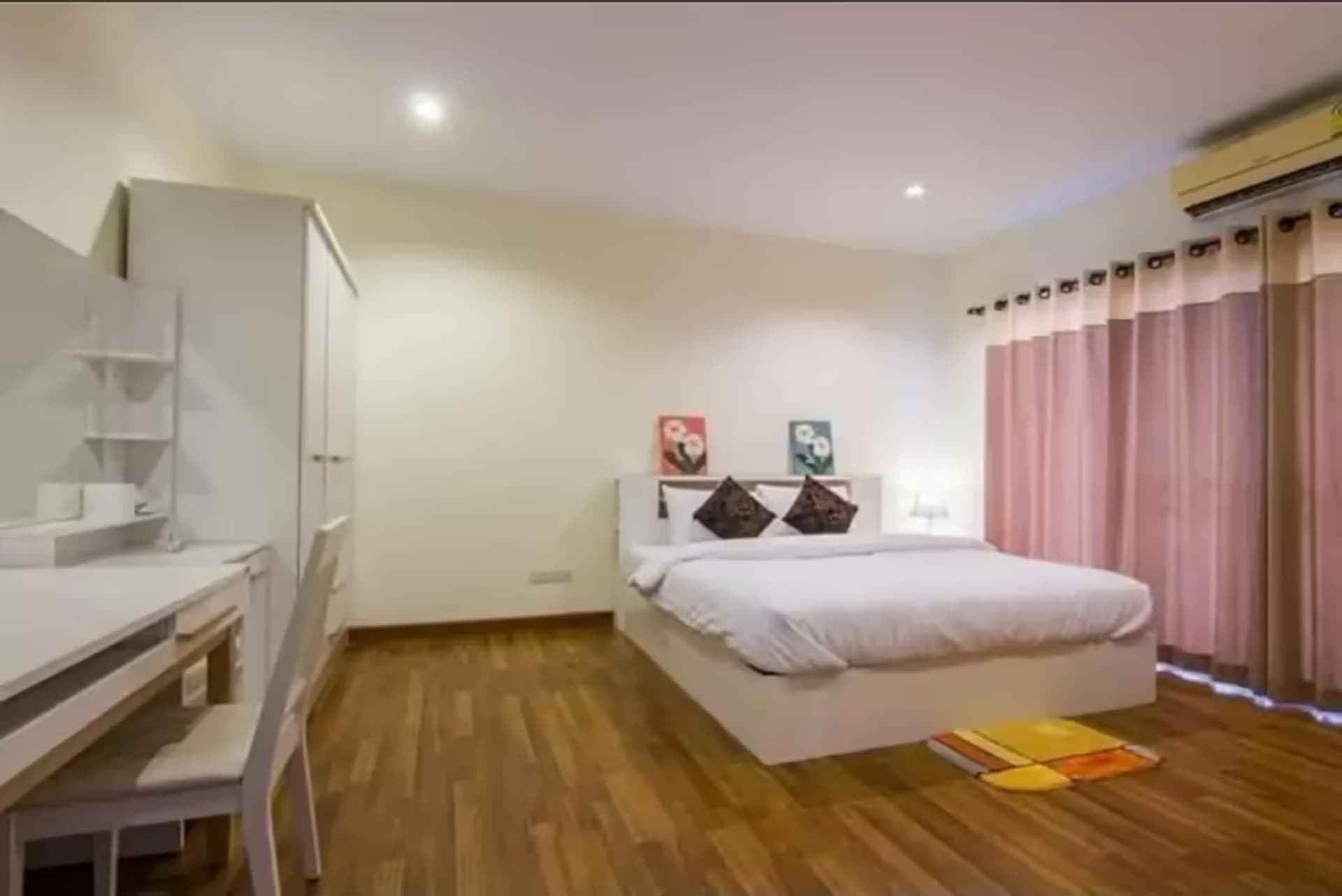 3 Bedroom Condo - Image 7