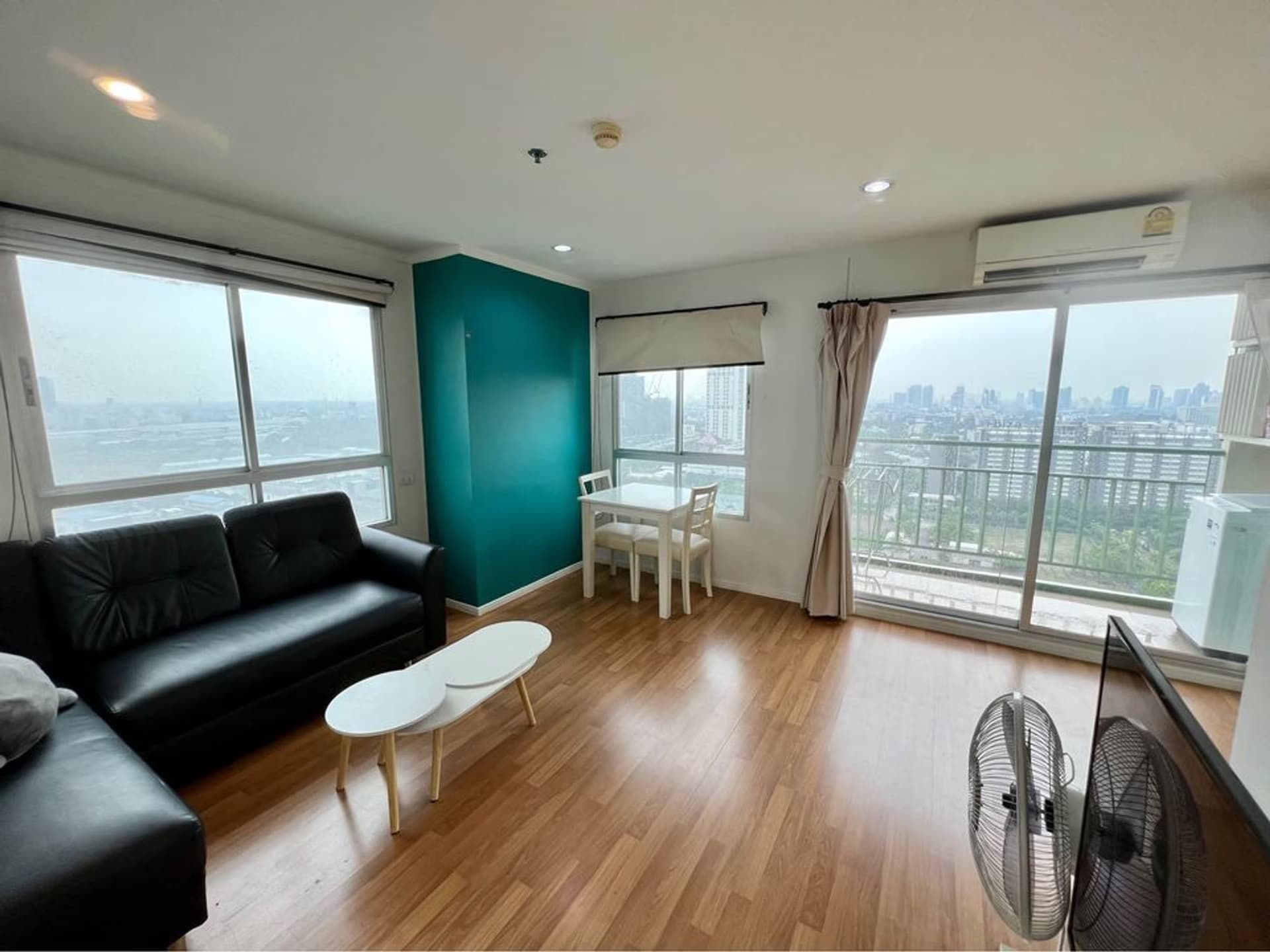 1 Bed Condo for Rent and Sale  Near Phetchaburi MRT - Image 9