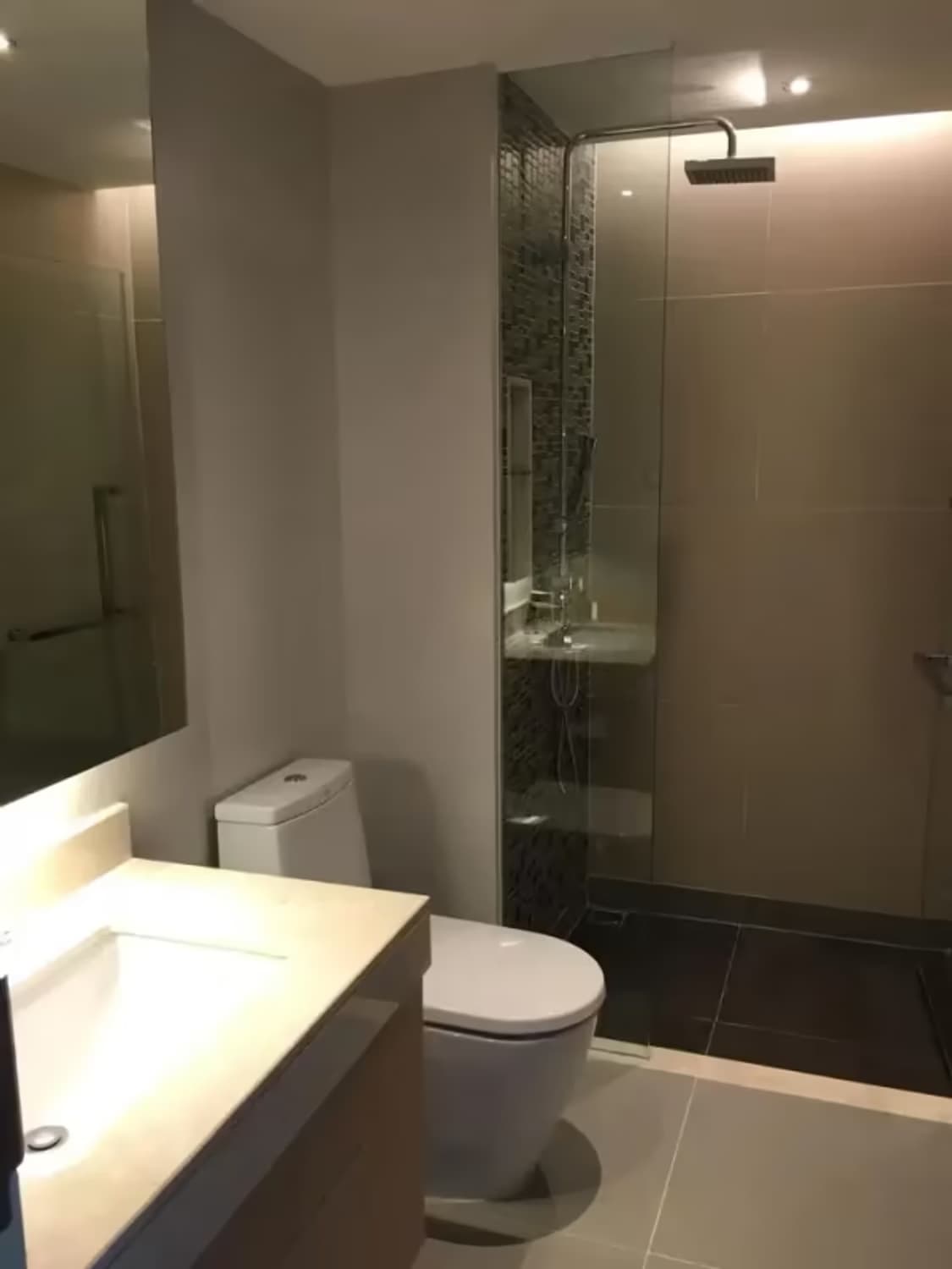 1 Bedroom Condo - Image 5