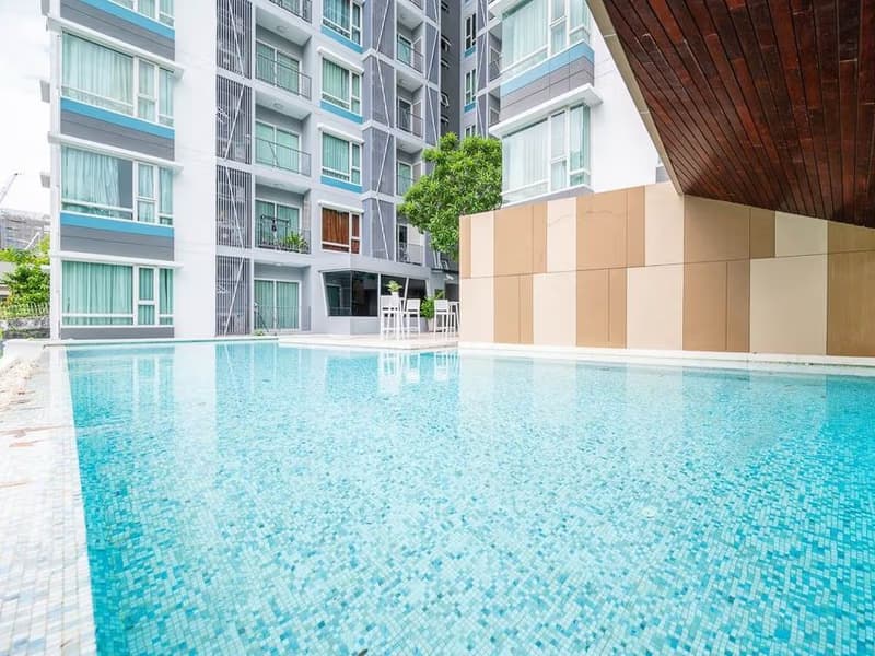 Condo for Sale at The Crest Sukhumvit 49