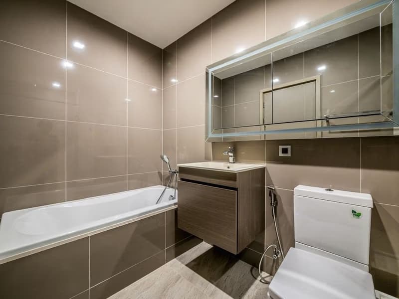2 Bed Condo for Sale in Watthana
