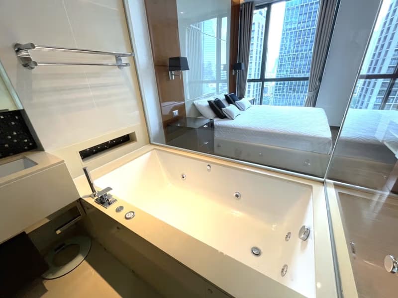 1 Bed Condo for Sale in Khlong Toei