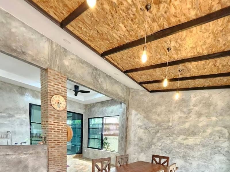 4 Bed House for Rent in San Sai District