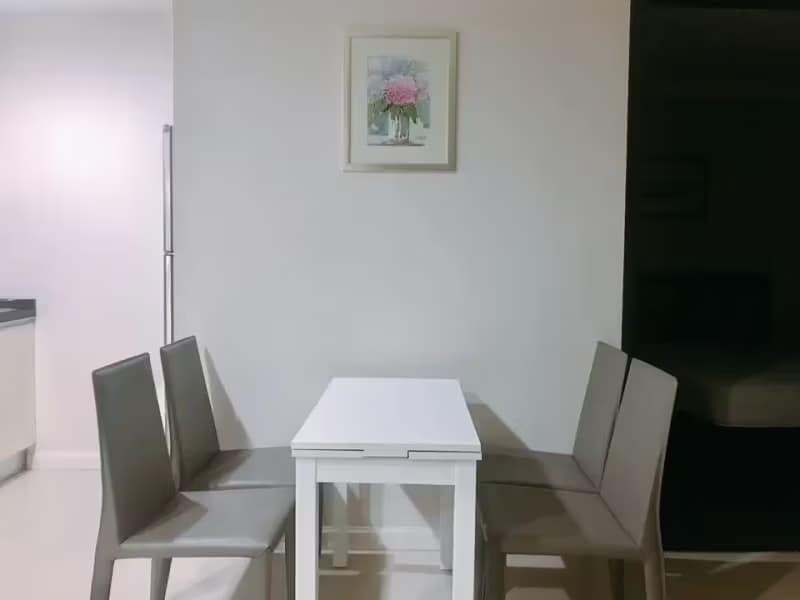 1 Bedroom Condo
