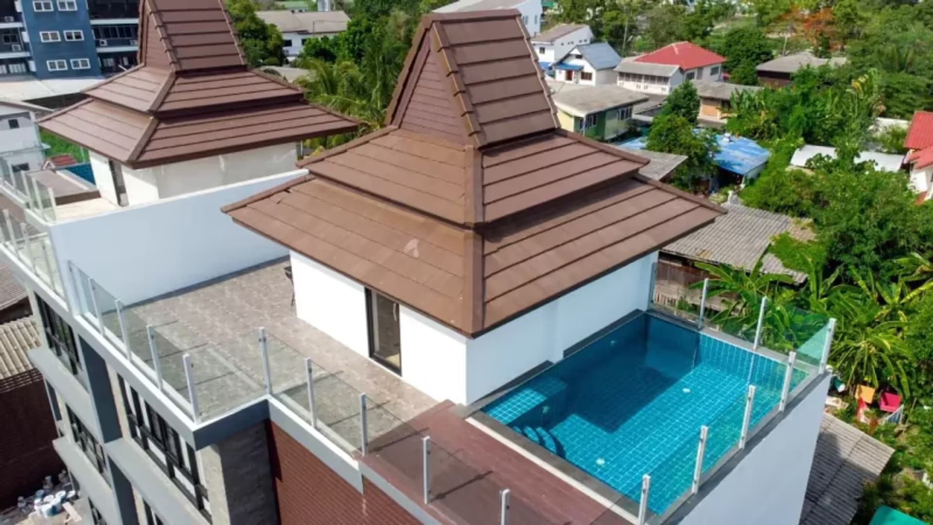5 Bedroom House - Image 4