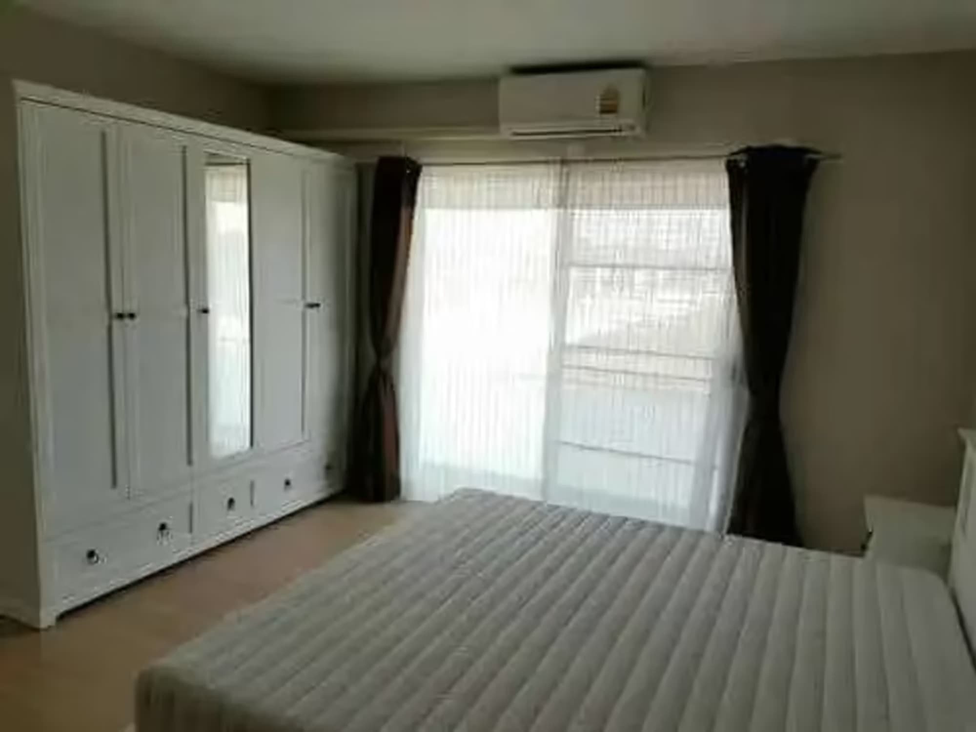 3 Bedroom House - Image 7