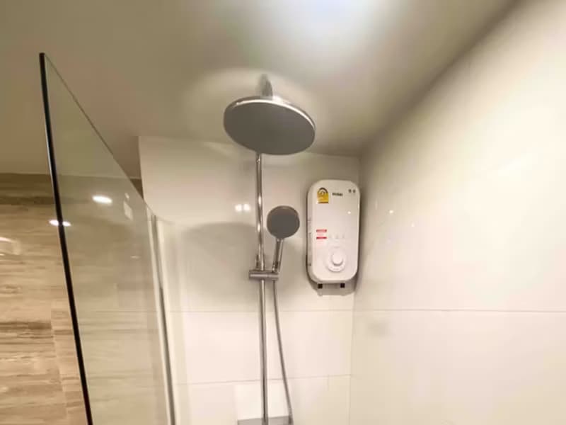 1 Bedroom Condo