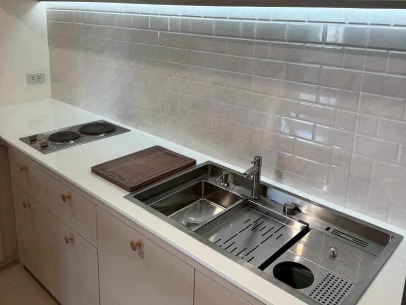 1 Bed Condo for Rent and Sale in Huai Khwang