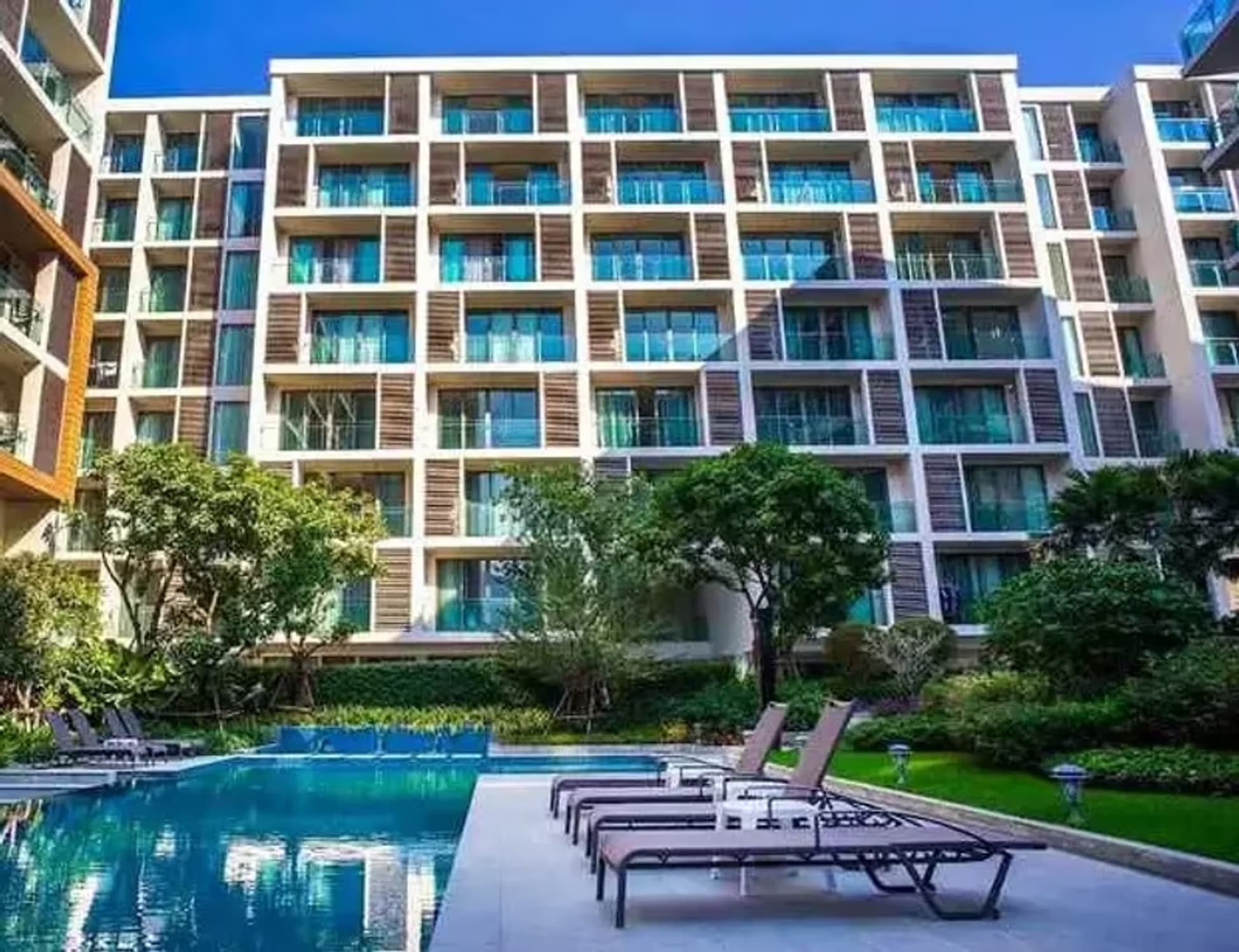 1 Bedroom Condo - Image 11
