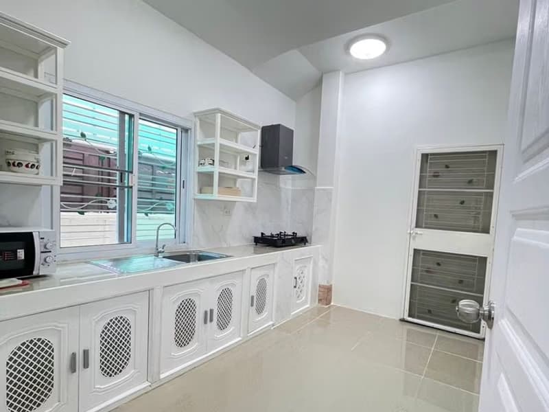 3 Bed House for Rent in Hang Dong