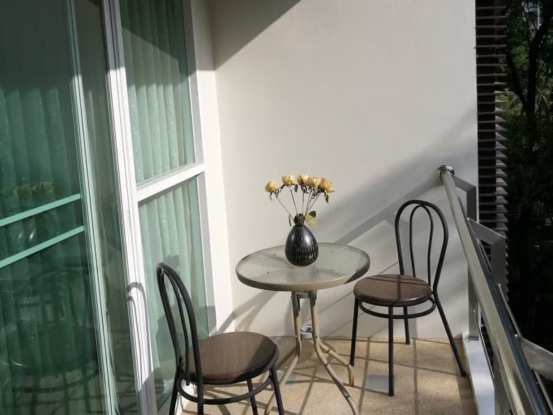 A Lanna Contemporary designer condo, overlooking Shangri-La Hotel 