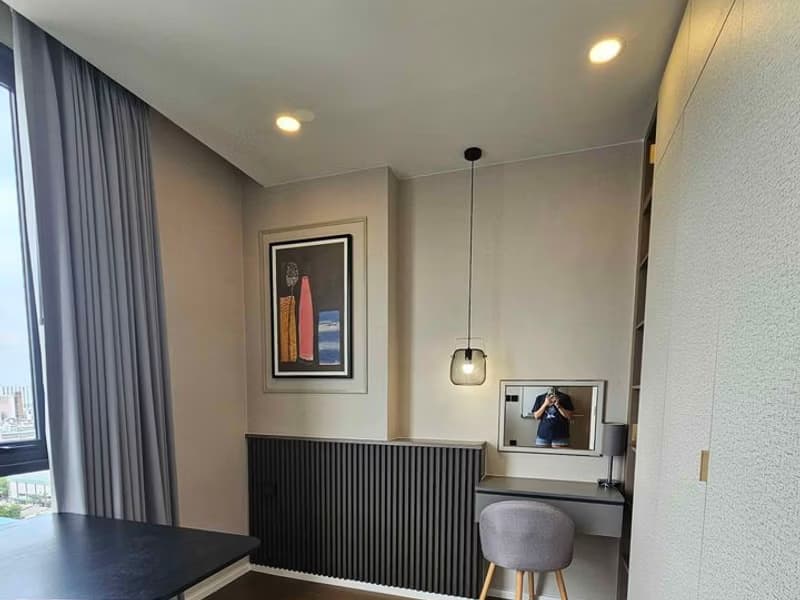 1 Bed Condo for Rent and Sale  Near National Stadium BTS