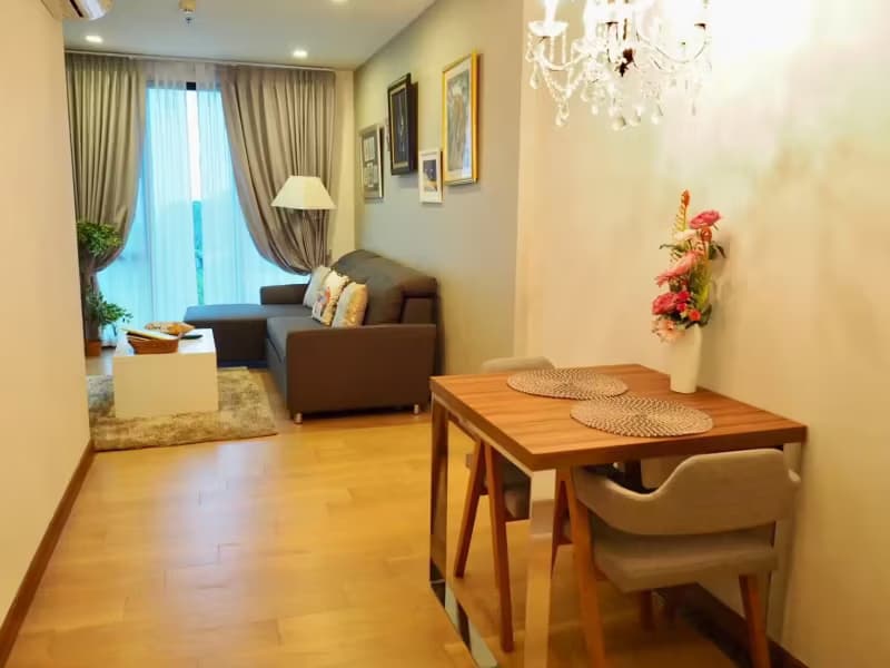 1 Bedroom Condo