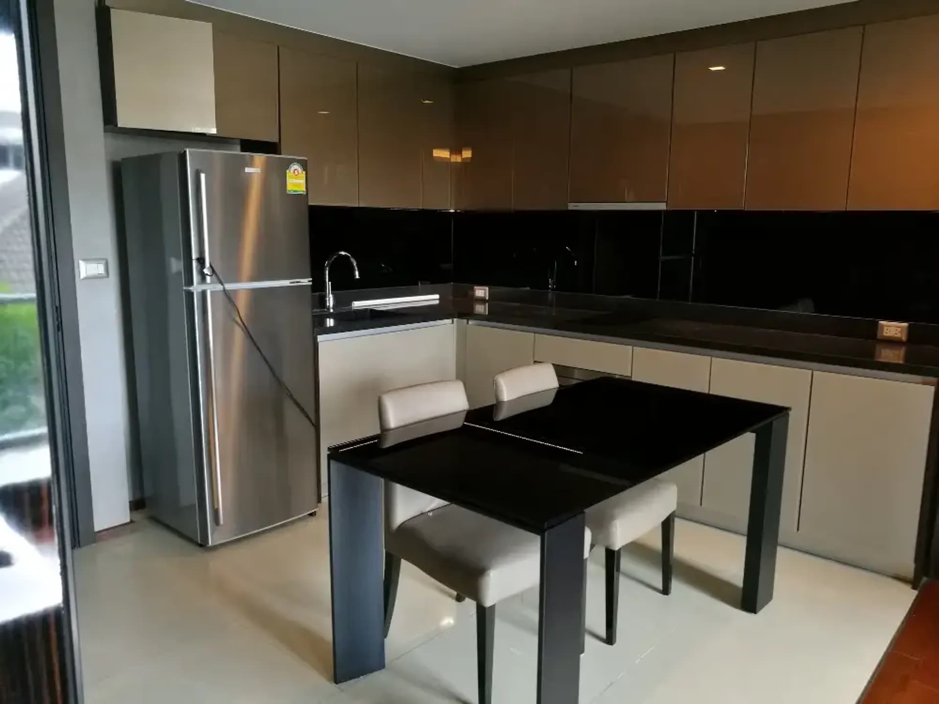 1 Bedroom Condo - Image 5
